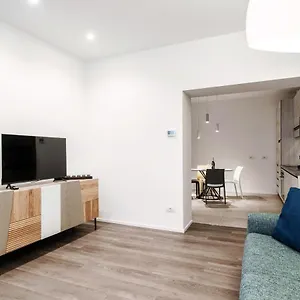  Apartment Diaz 67 Life's Loft - The House Of Travelers Italy